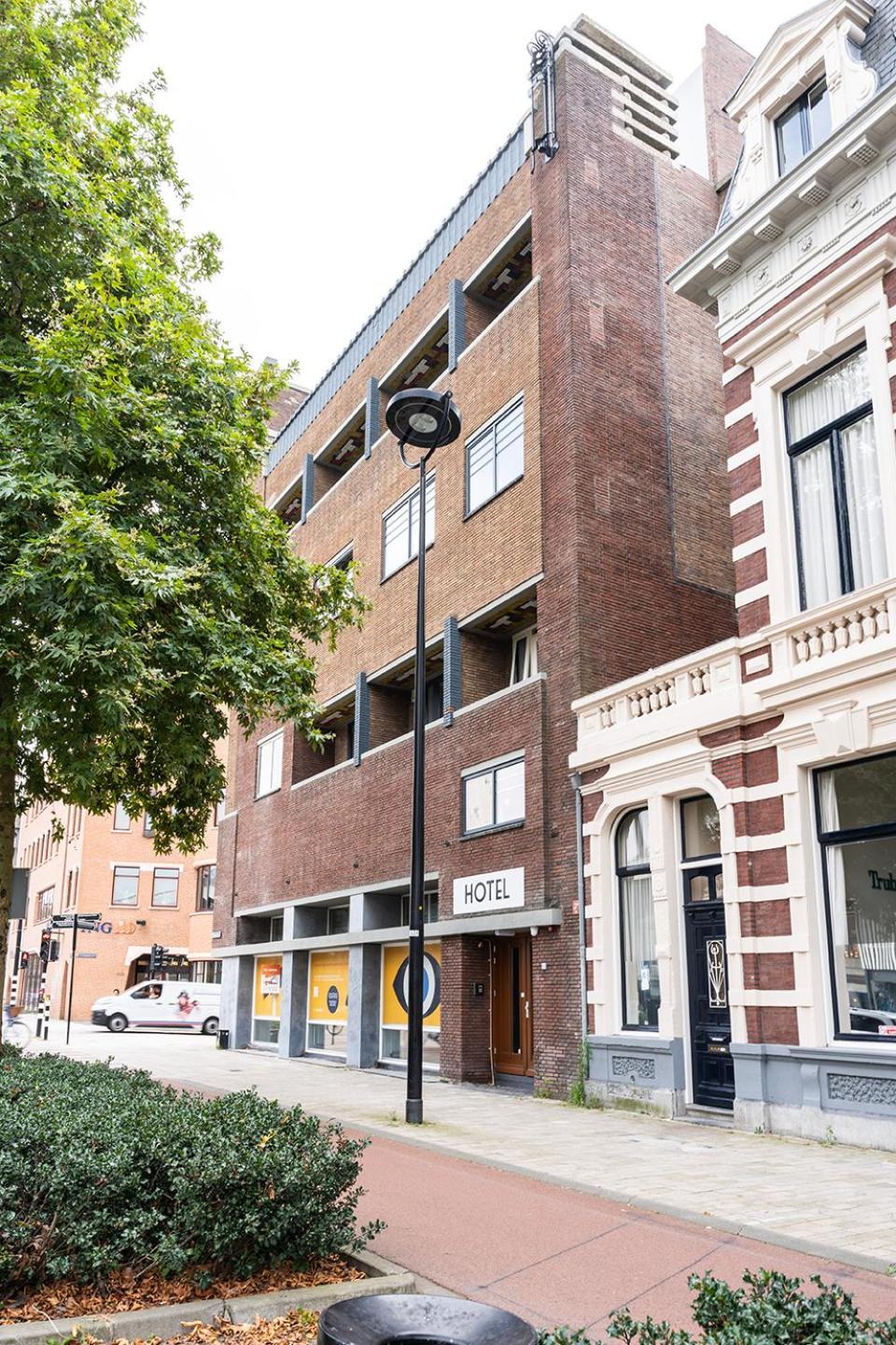 Ferienhaus Basic With Social Kitchen And Wifi Access Tilburg