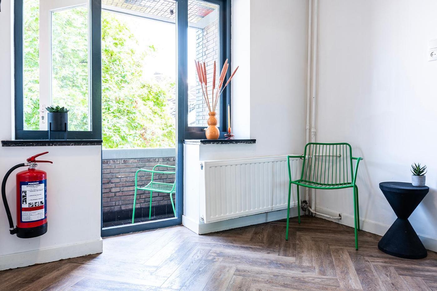Basic With Social Kitchen And Wifi Access Ferienhaus